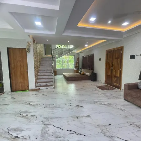 Classic Villa-3